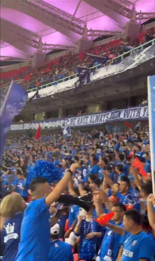  球迷文化蓬勃发展，主场氛围愈发热烈