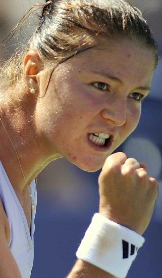  肯宁挽救三个盘点，惊魂逆转晋级第三轮