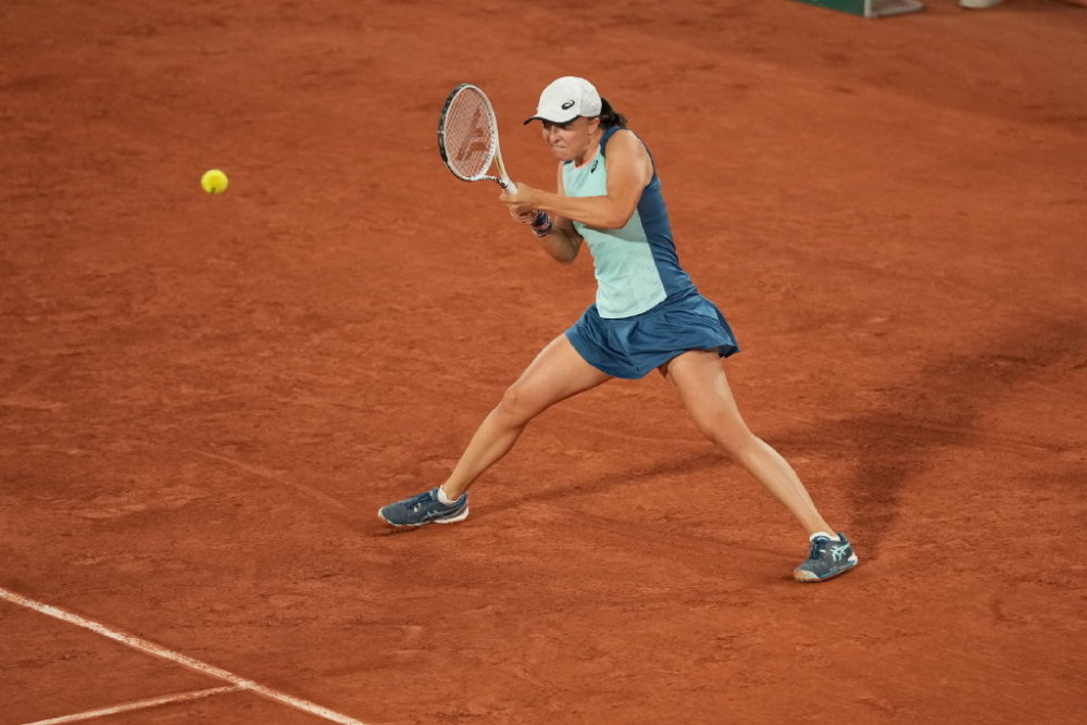  斯维亚泰克法网封后巩固世界第一